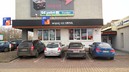 Szyldy reklamowe.